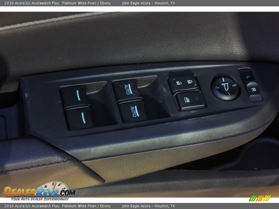 Controls of 2019 Acura ILX Acurawatch Plus Photo #13