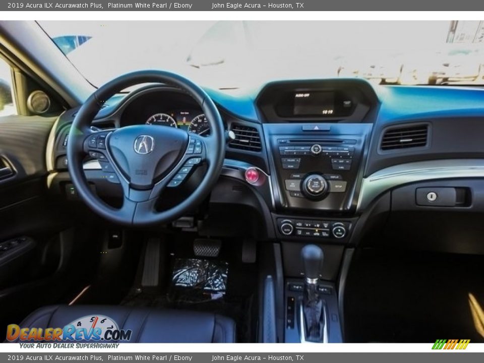 Dashboard of 2019 Acura ILX Acurawatch Plus Photo #25