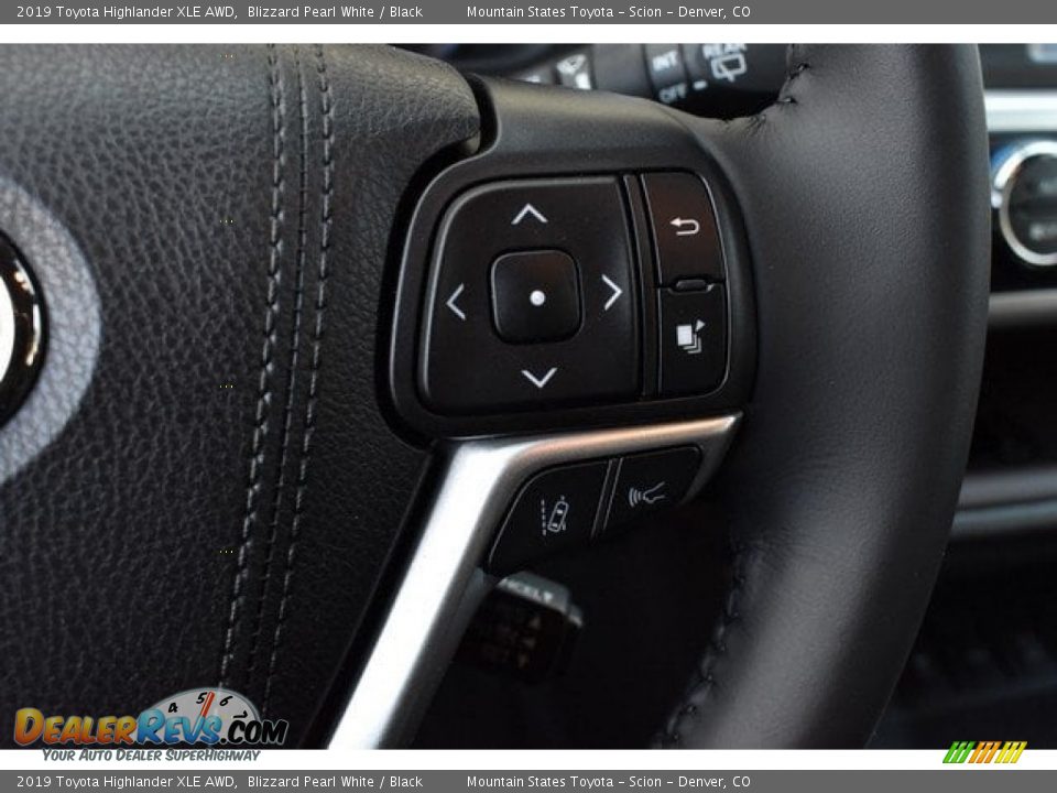 2019 Toyota Highlander XLE AWD Blizzard Pearl White / Black Photo #30