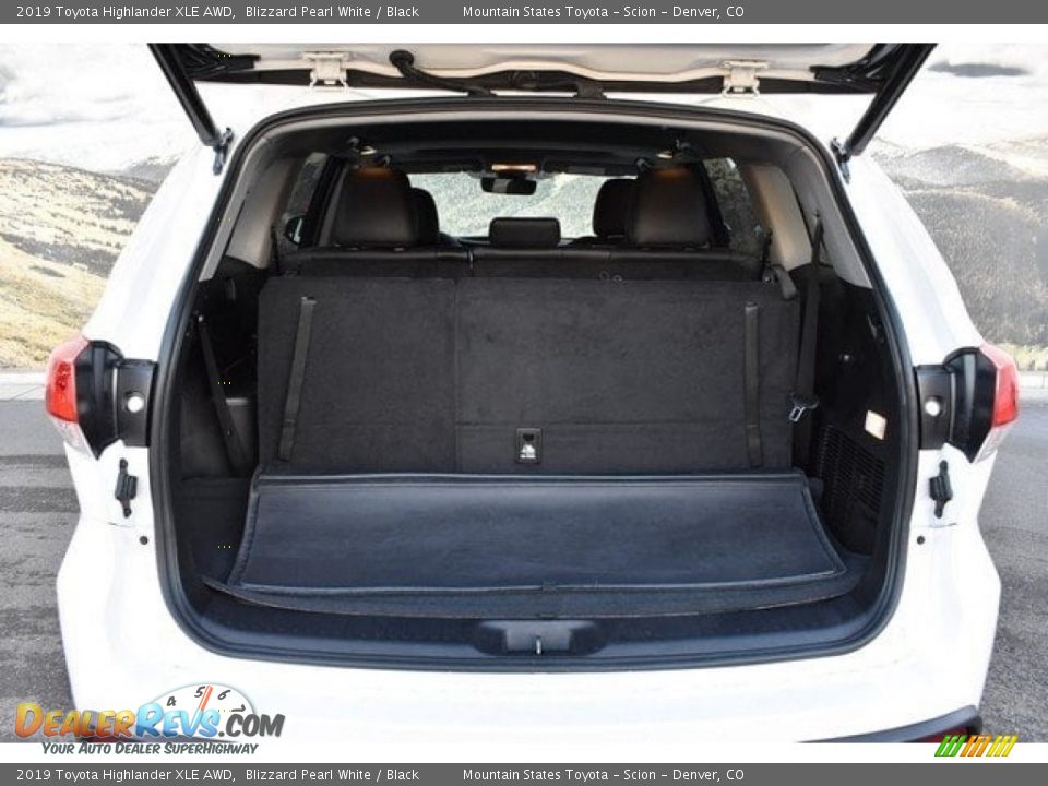 2019 Toyota Highlander XLE AWD Blizzard Pearl White / Black Photo #33