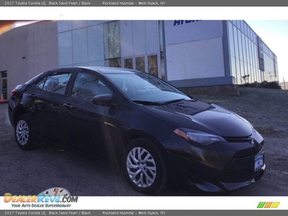 2017 Toyota Corolla LE Black Sand Pearl / Black Photo #1