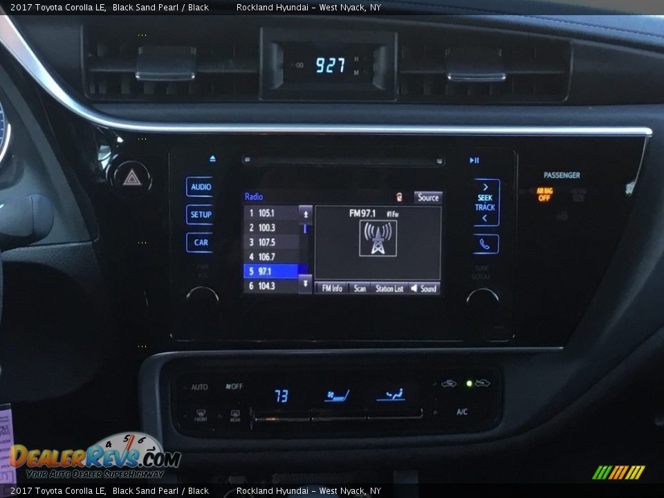 2017 Toyota Corolla LE Black Sand Pearl / Black Photo #14