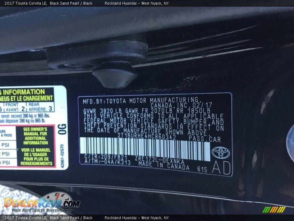 2017 Toyota Corolla LE Black Sand Pearl / Black Photo #30