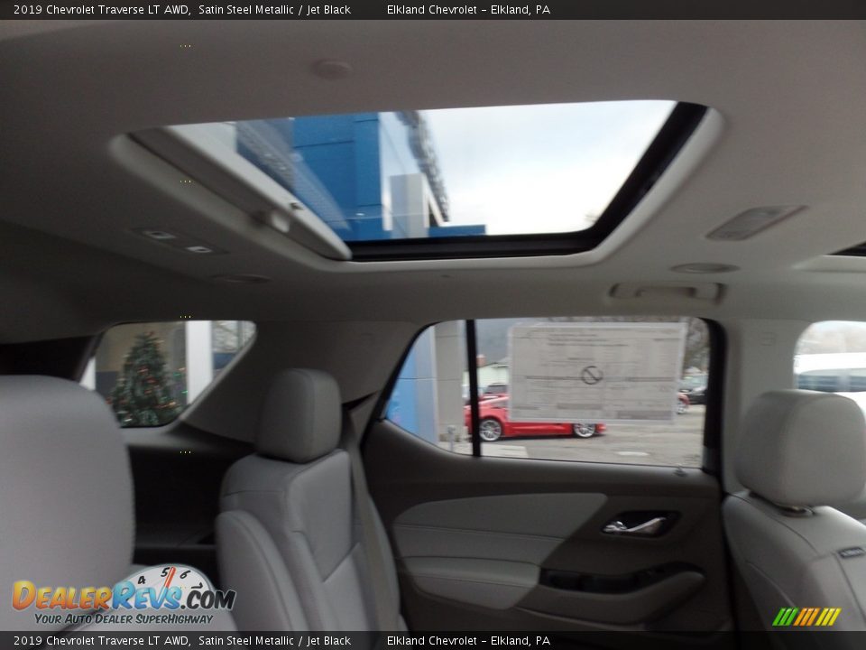 2019 Chevrolet Traverse LT AWD Satin Steel Metallic / Jet Black Photo #18