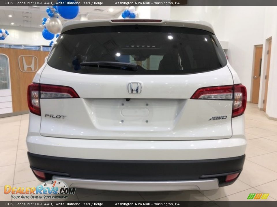 2019 Honda Pilot EX-L AWD White Diamond Pearl / Beige Photo #4