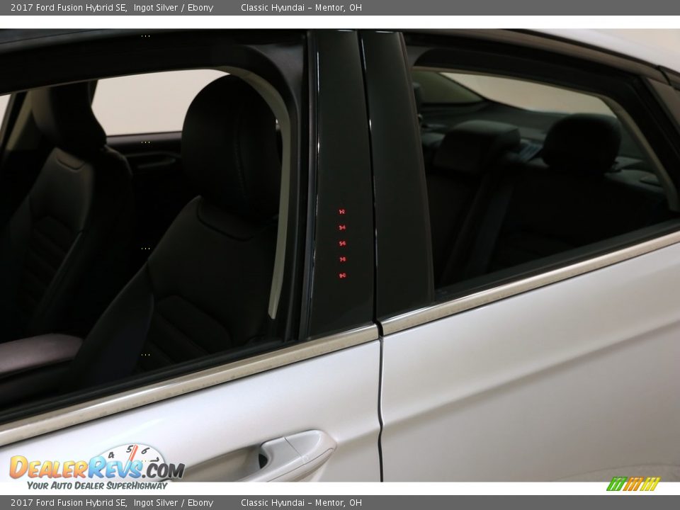 2017 Ford Fusion Hybrid SE Ingot Silver / Ebony Photo #4