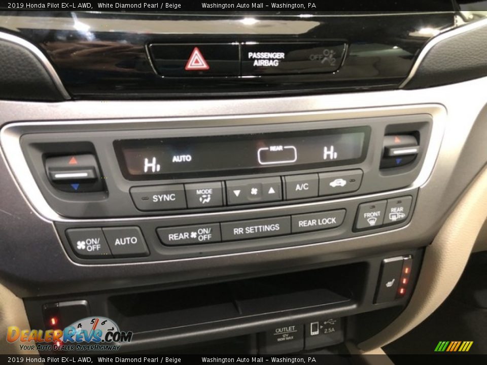 2019 Honda Pilot EX-L AWD White Diamond Pearl / Beige Photo #17