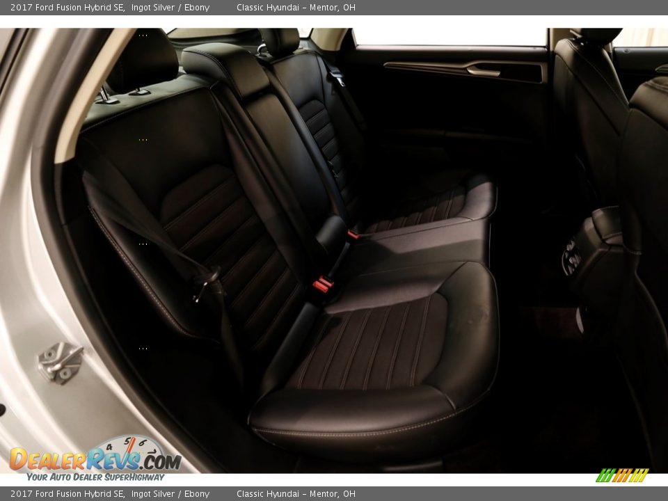 2017 Ford Fusion Hybrid SE Ingot Silver / Ebony Photo #16