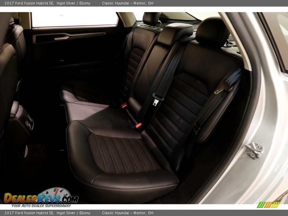 2017 Ford Fusion Hybrid SE Ingot Silver / Ebony Photo #17
