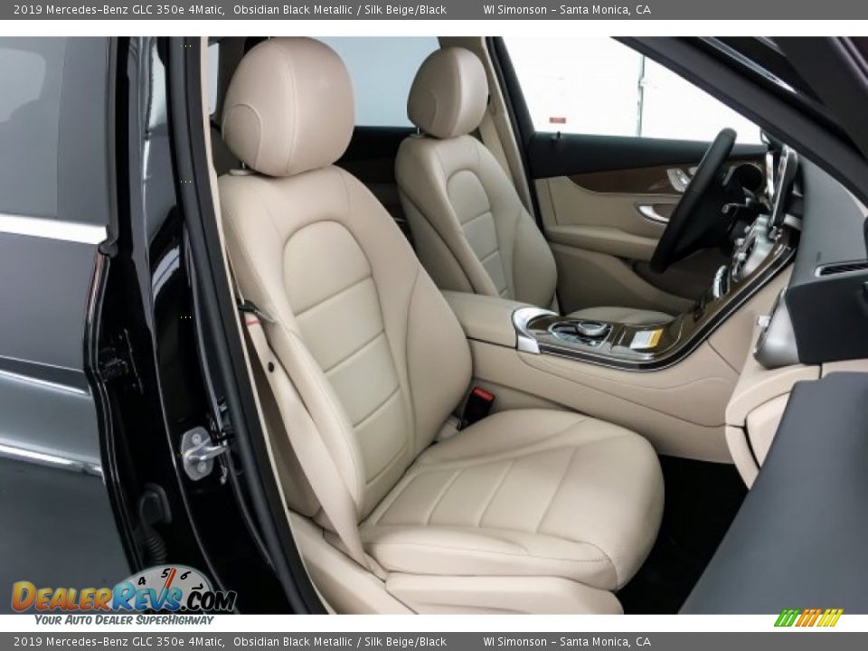 Front Seat of 2019 Mercedes-Benz GLC 350e 4Matic Photo #5