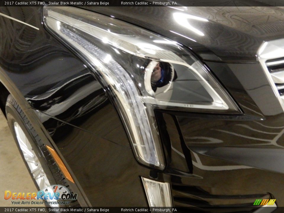 2017 Cadillac XT5 FWD Stellar Black Metallic / Sahara Beige Photo #10