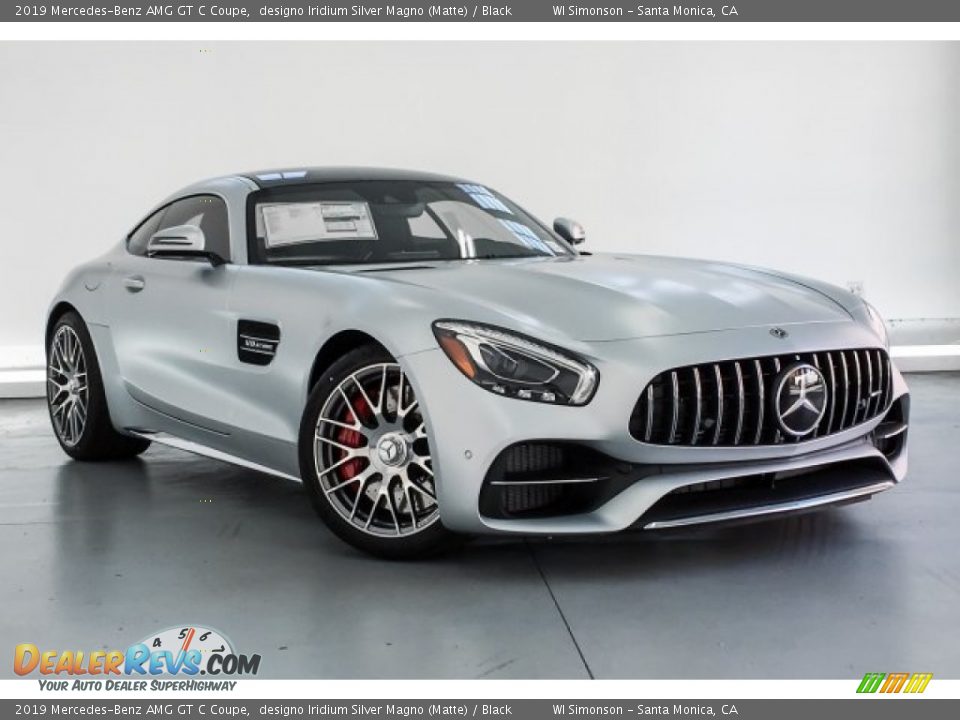 Front 3/4 View of 2019 Mercedes-Benz AMG GT C Coupe Photo #14