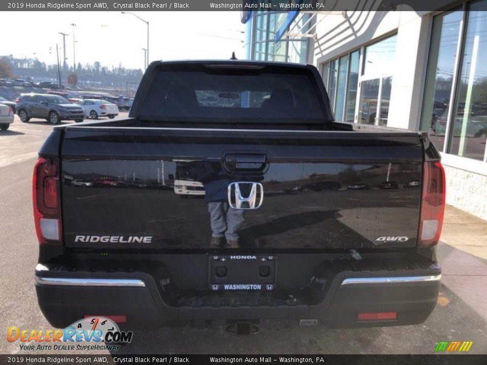 2019 Honda Ridgeline Sport AWD Crystal Black Pearl / Black Photo #4