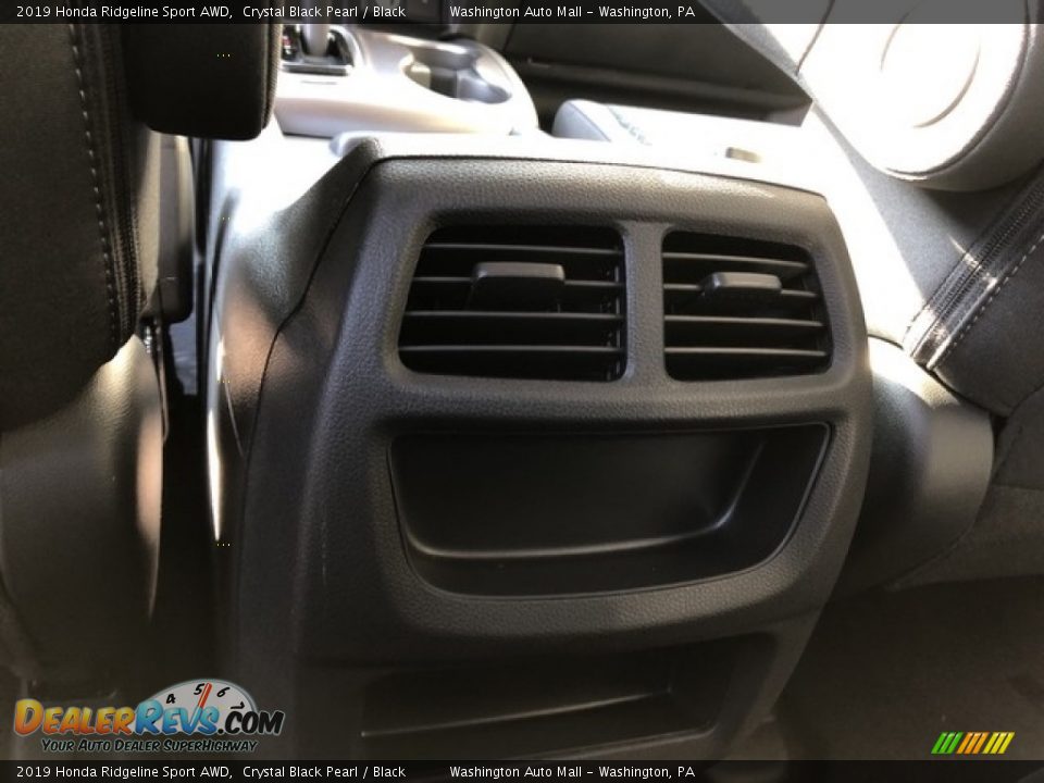 2019 Honda Ridgeline Sport AWD Crystal Black Pearl / Black Photo #22