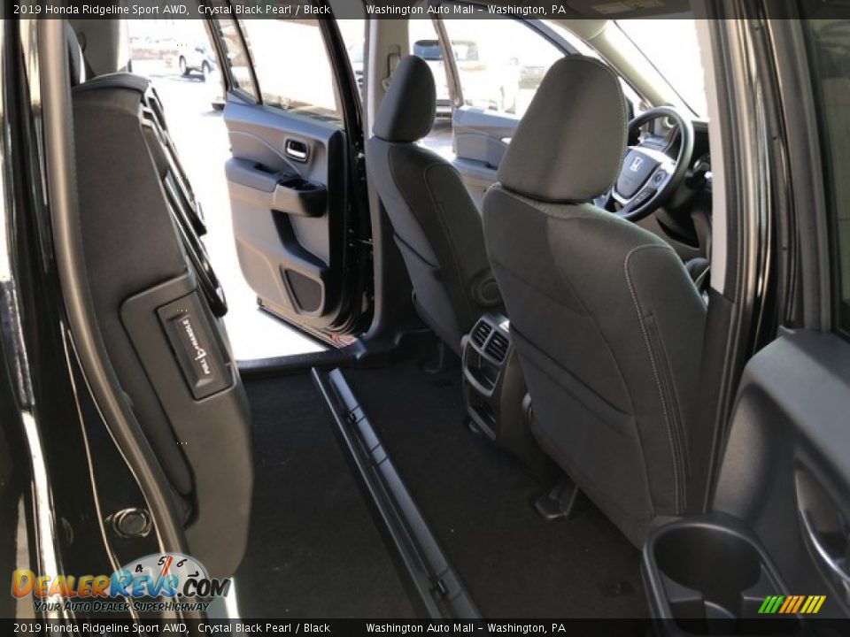 2019 Honda Ridgeline Sport AWD Crystal Black Pearl / Black Photo #23