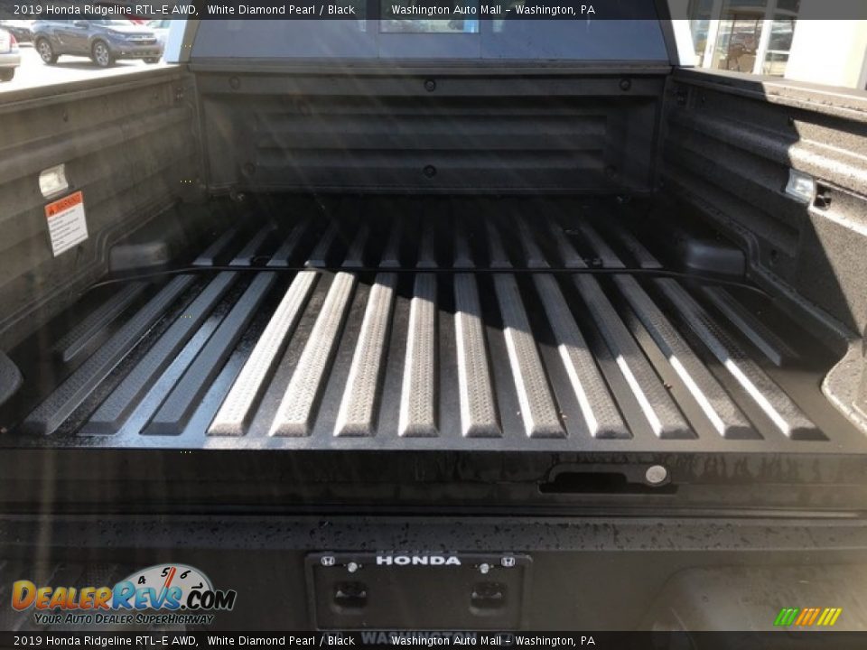 2019 Honda Ridgeline RTL-E AWD White Diamond Pearl / Black Photo #10