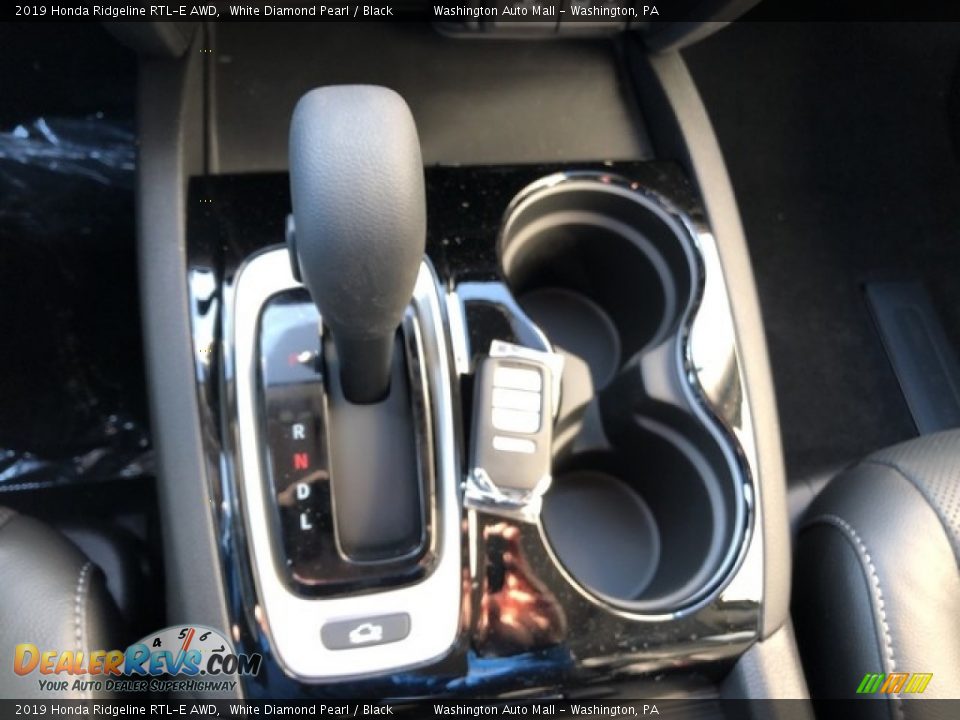2019 Honda Ridgeline RTL-E AWD White Diamond Pearl / Black Photo #25
