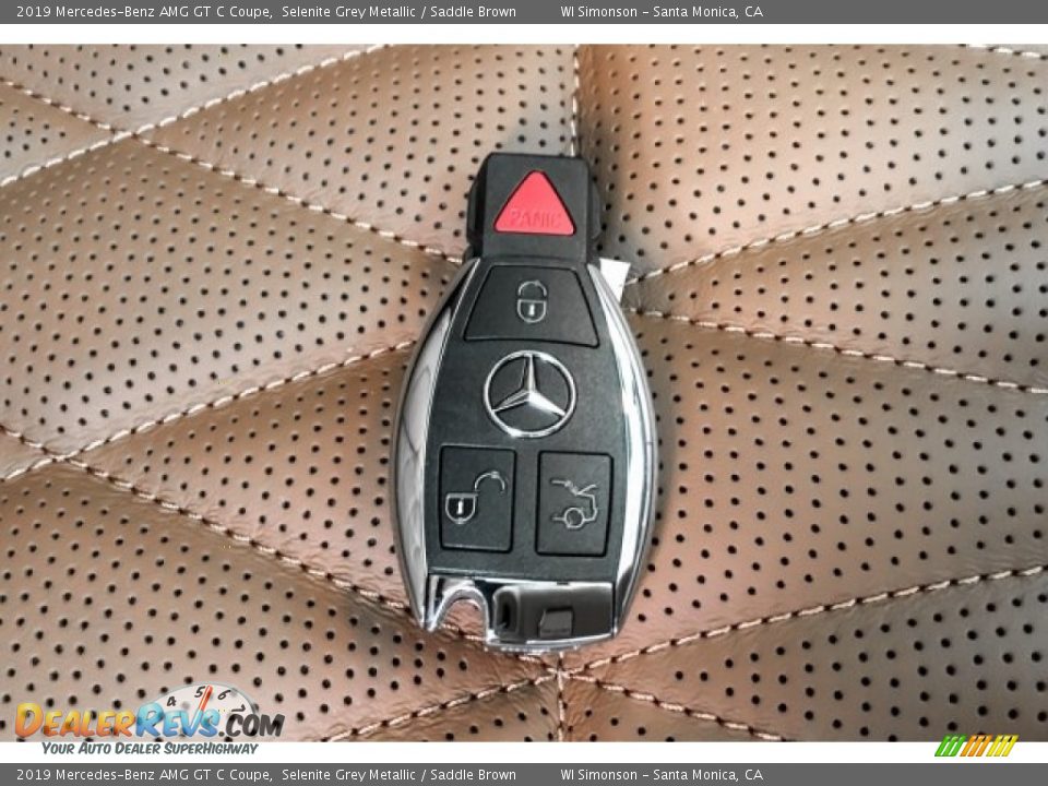 Keys of 2019 Mercedes-Benz AMG GT C Coupe Photo #10