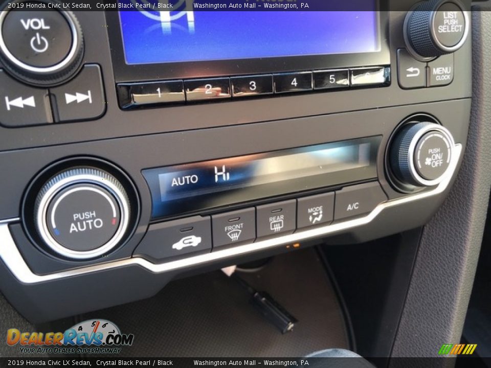 2019 Honda Civic LX Sedan Crystal Black Pearl / Black Photo #17