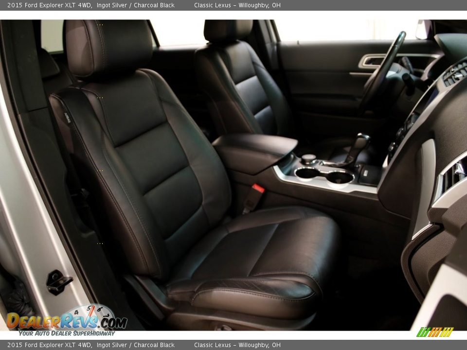 2015 Ford Explorer XLT 4WD Ingot Silver / Charcoal Black Photo #17