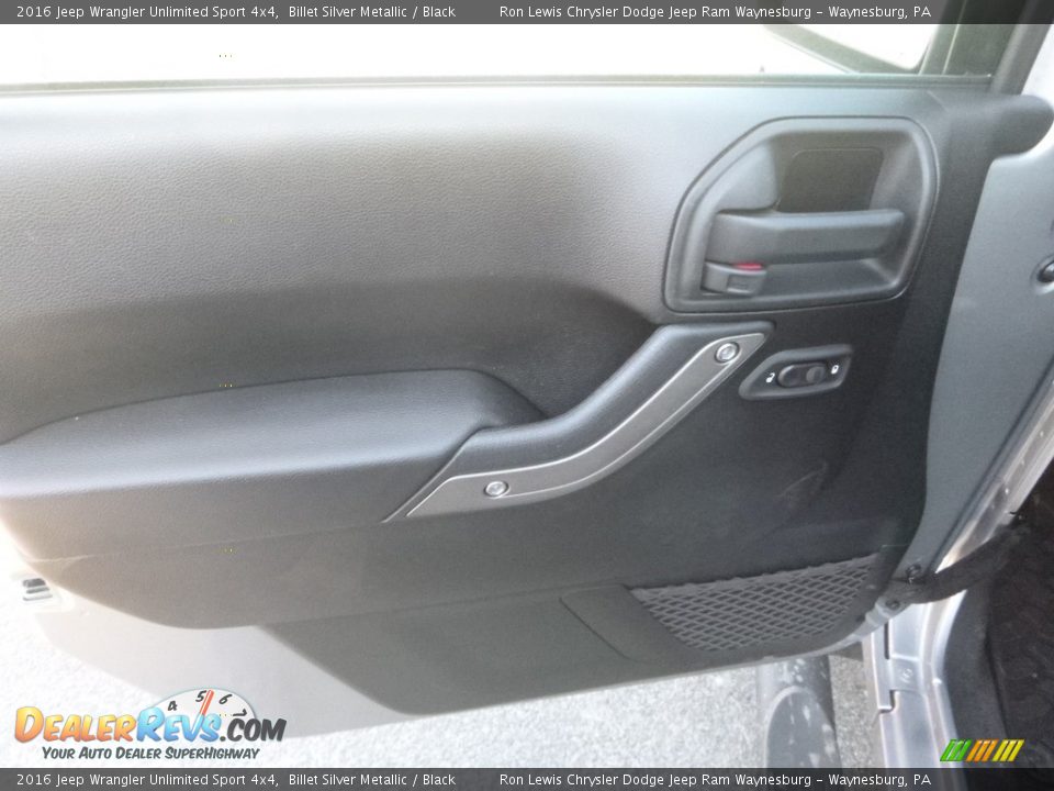 2016 Jeep Wrangler Unlimited Sport 4x4 Billet Silver Metallic / Black Photo #13