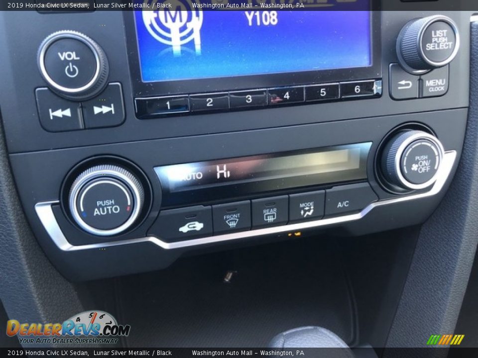 2019 Honda Civic LX Sedan Lunar Silver Metallic / Black Photo #18