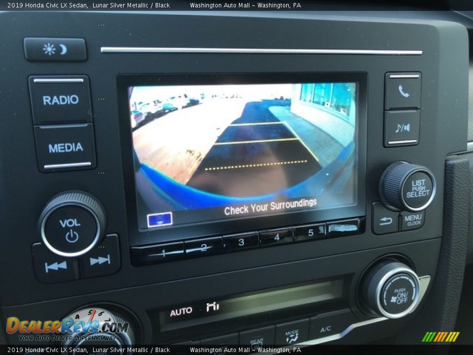 2019 Honda Civic LX Sedan Lunar Silver Metallic / Black Photo #23