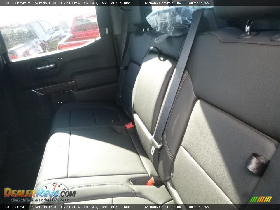 2019 Chevrolet Silverado 1500 LT Z71 Crew Cab 4WD Red Hot / Jet Black Photo #11