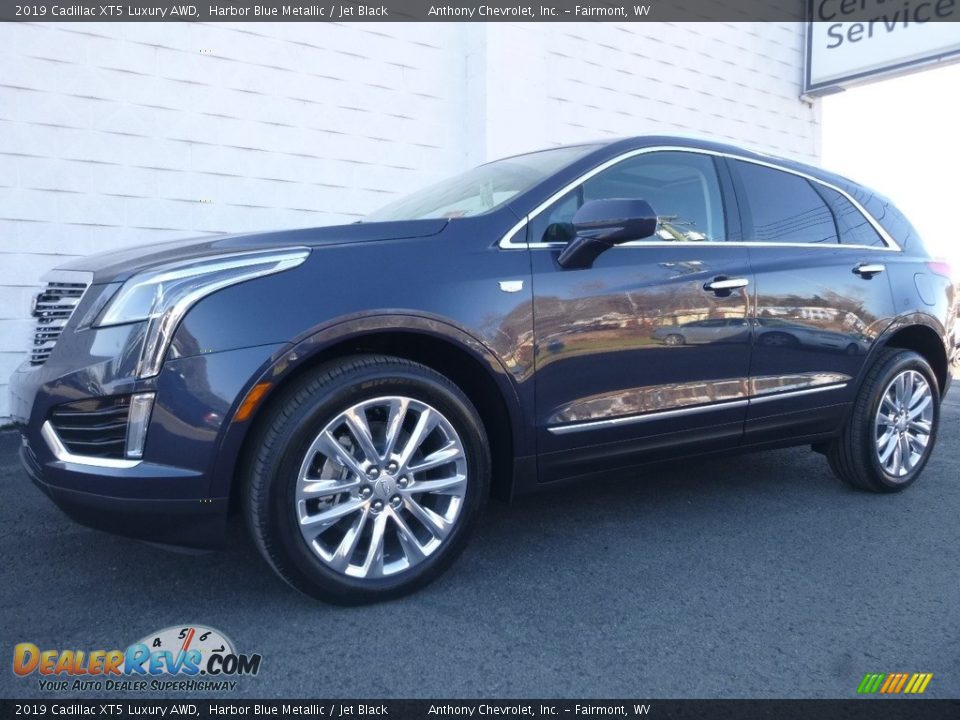 2019 Cadillac XT5 Luxury AWD Harbor Blue Metallic / Jet Black Photo #2