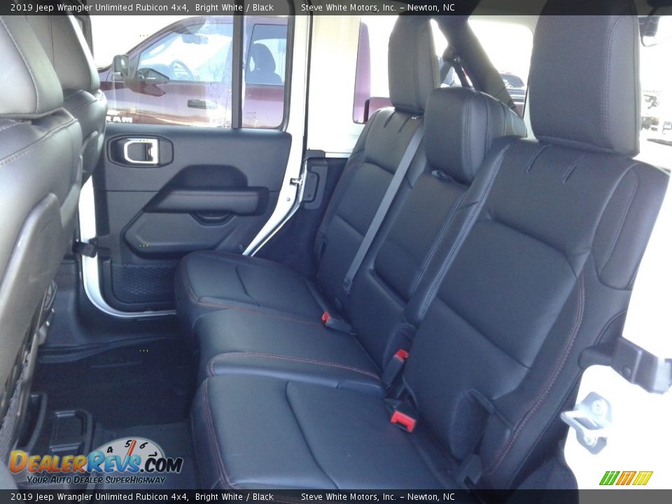 Rear Seat of 2019 Jeep Wrangler Unlimited Rubicon 4x4 Photo #11