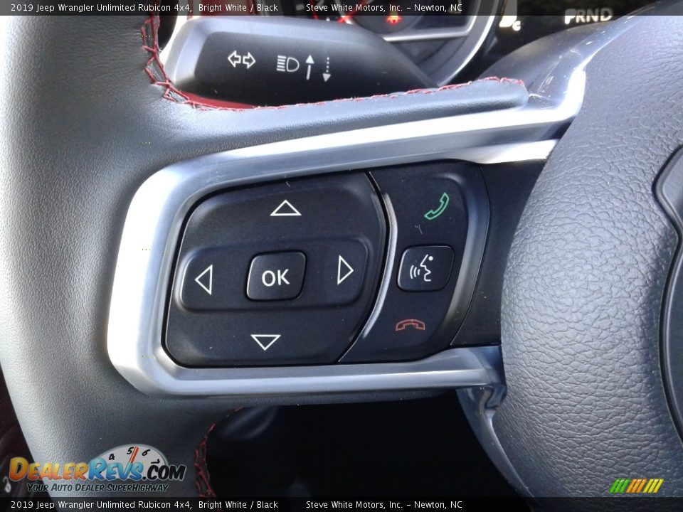 2019 Jeep Wrangler Unlimited Rubicon 4x4 Steering Wheel Photo #17