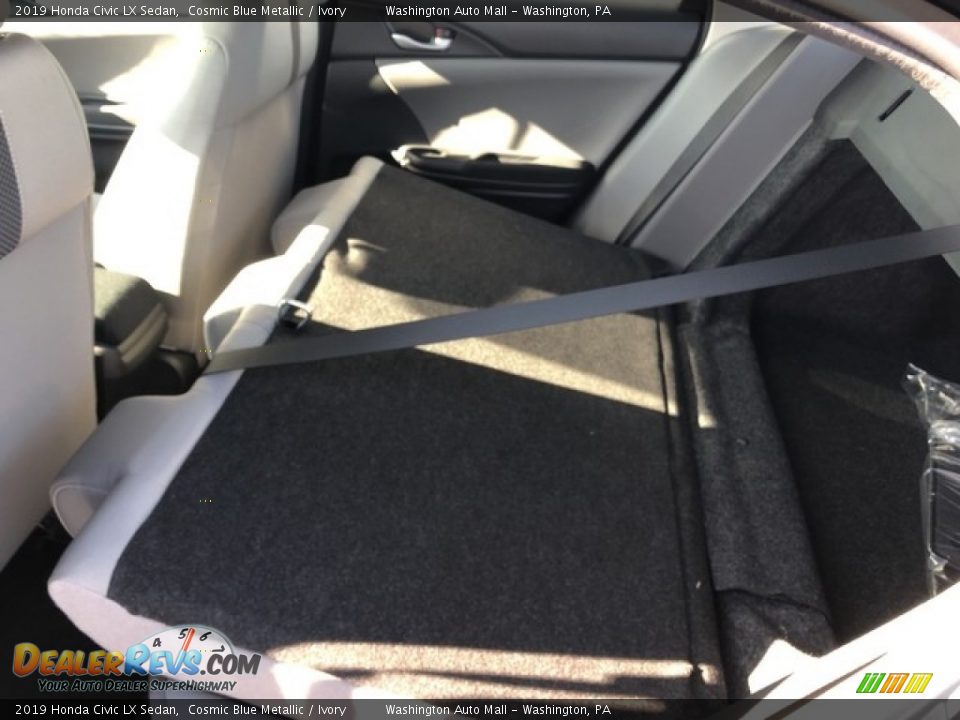 2019 Honda Civic LX Sedan Cosmic Blue Metallic / Ivory Photo #9
