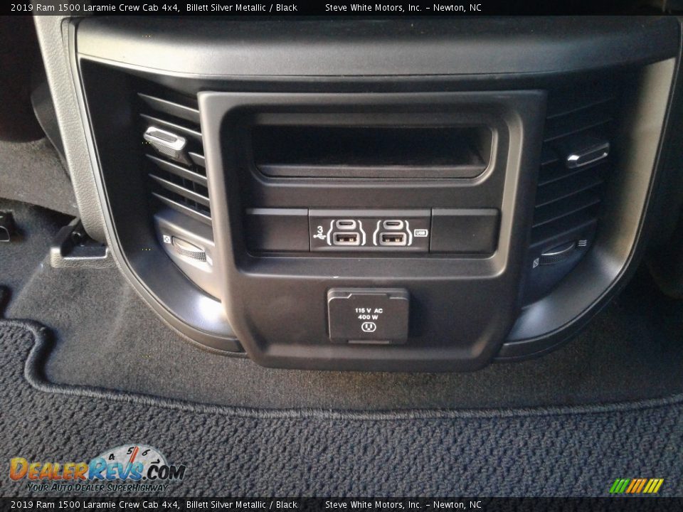 2019 Ram 1500 Laramie Crew Cab 4x4 Billett Silver Metallic / Black Photo #13