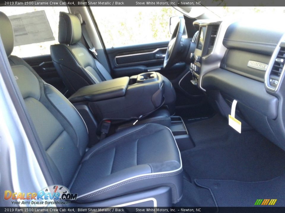 2019 Ram 1500 Laramie Crew Cab 4x4 Billett Silver Metallic / Black Photo #15