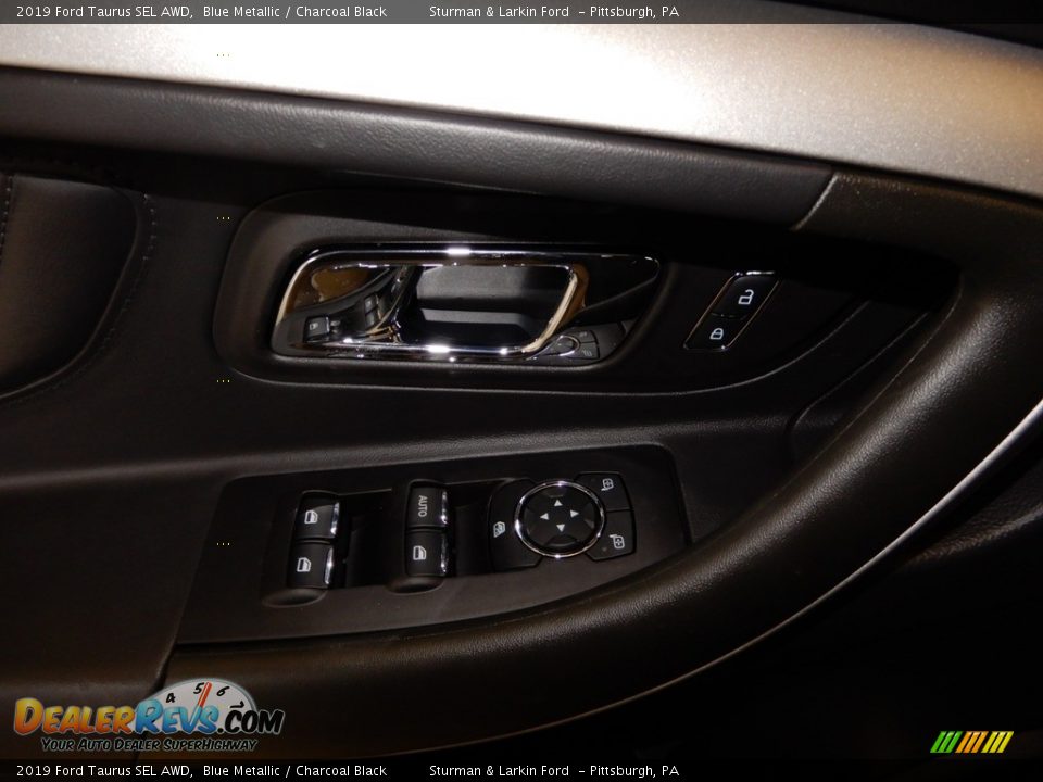 2019 Ford Taurus SEL AWD Blue Metallic / Charcoal Black Photo #10