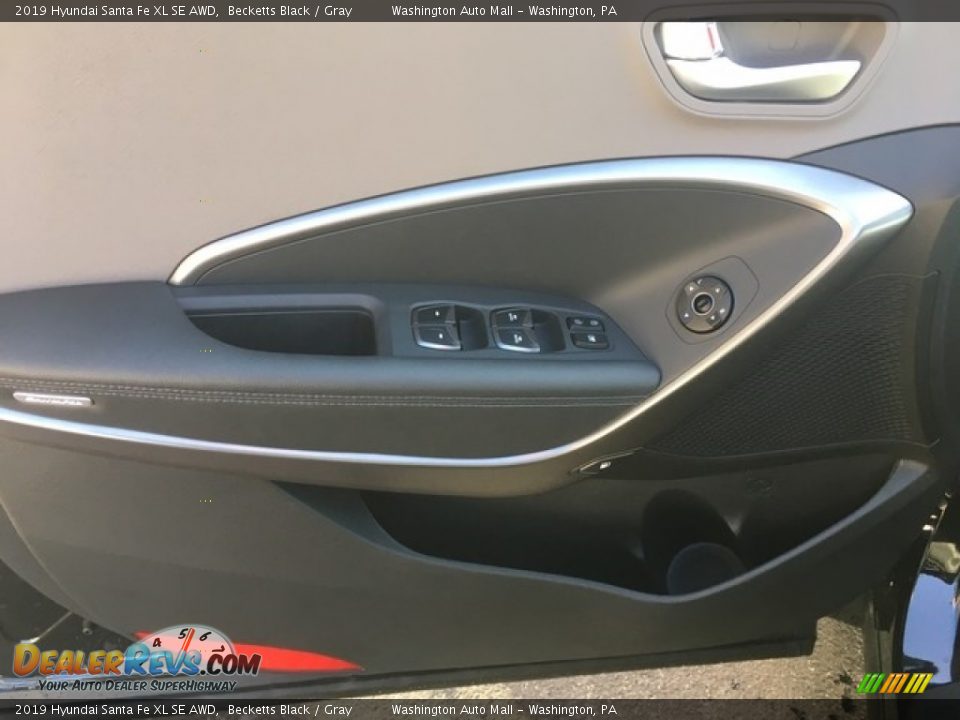 2019 Hyundai Santa Fe XL SE AWD Becketts Black / Gray Photo #18