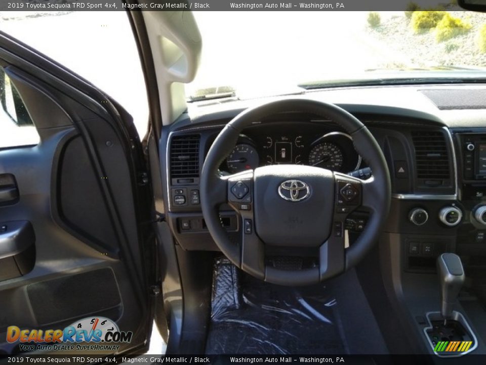 2019 Toyota Sequoia TRD Sport 4x4 Magnetic Gray Metallic / Black Photo #16
