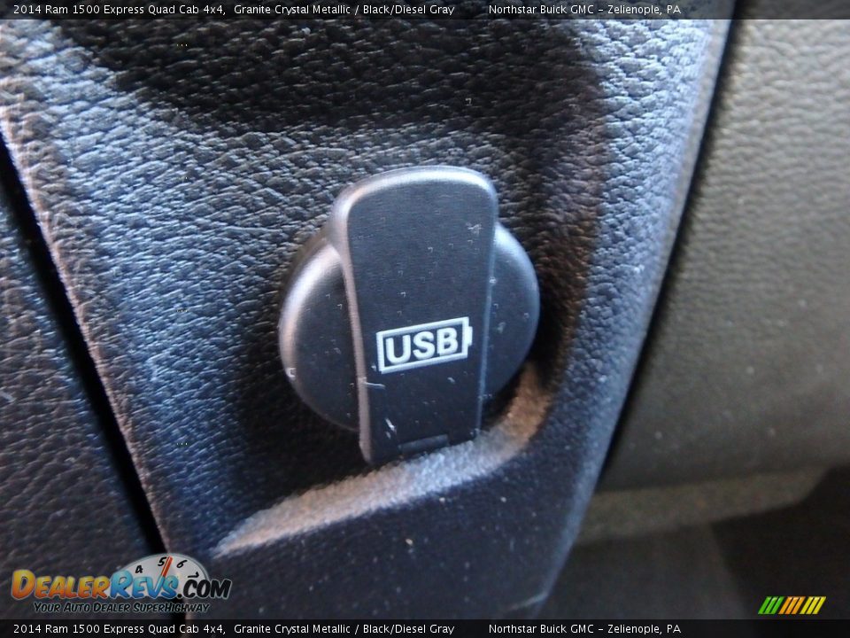 2014 Ram 1500 Express Quad Cab 4x4 Granite Crystal Metallic / Black/Diesel Gray Photo #29