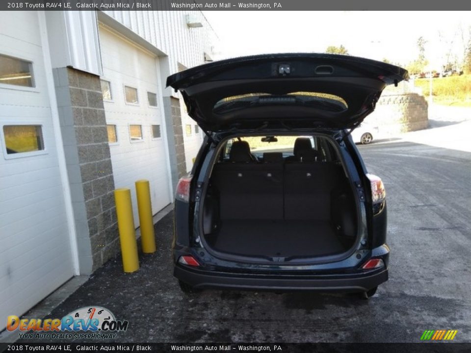 2018 Toyota RAV4 LE Galactic Aqua Mica / Black Photo #6