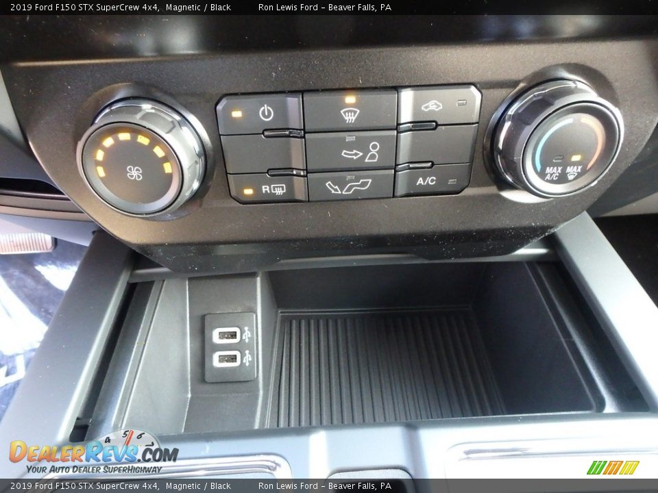 2019 Ford F150 STX SuperCrew 4x4 Magnetic / Black Photo #18