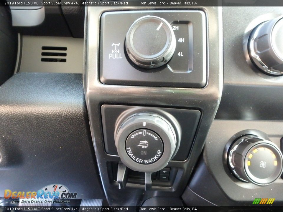 Controls of 2019 Ford F150 XLT Sport SuperCrew 4x4 Photo #17