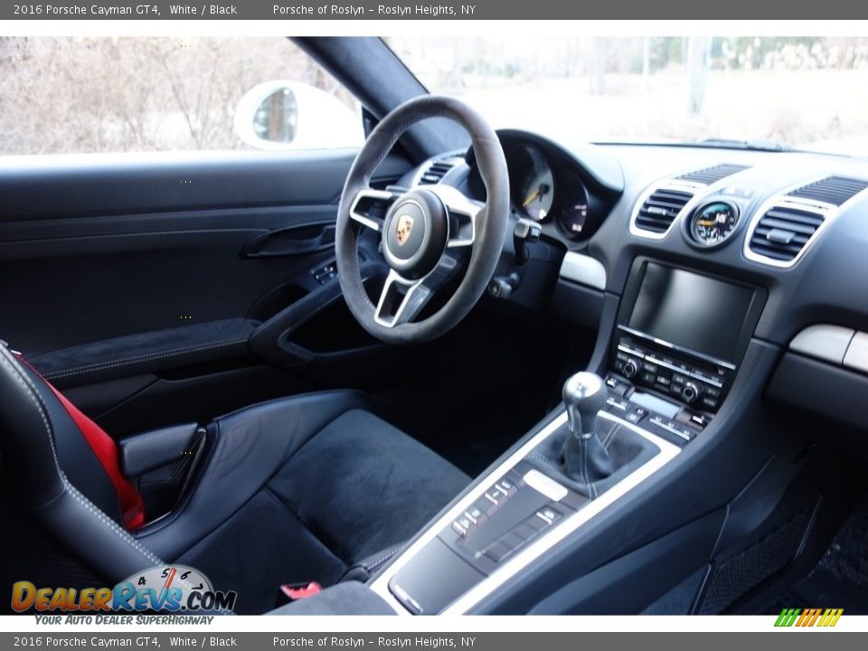 2016 Porsche Cayman GT4 White / Black Photo #14