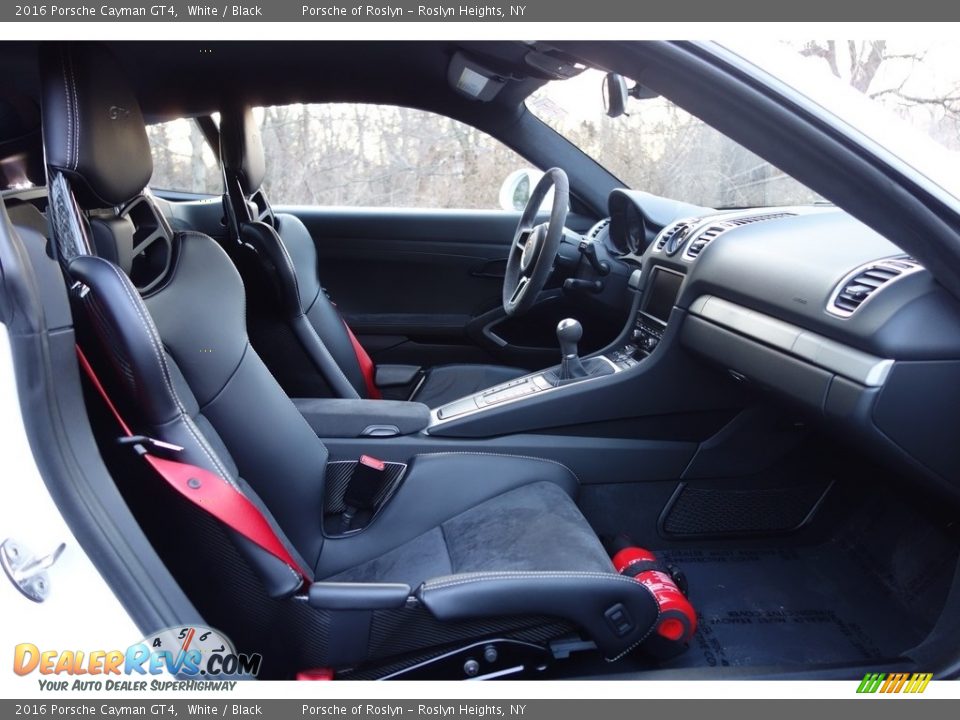 2016 Porsche Cayman GT4 White / Black Photo #15