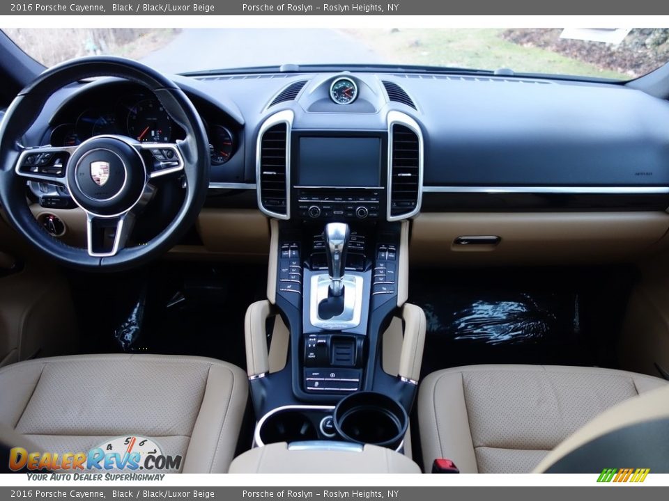 2016 Porsche Cayenne Black / Black/Luxor Beige Photo #11