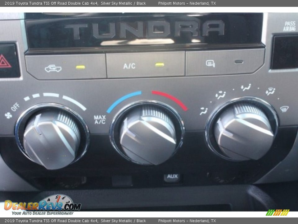 2019 Toyota Tundra TSS Off Road Double Cab 4x4 Silver Sky Metallic / Black Photo #13