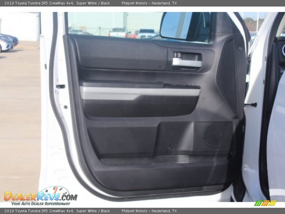 2019 Toyota Tundra SR5 CrewMax 4x4 Super White / Black Photo #9