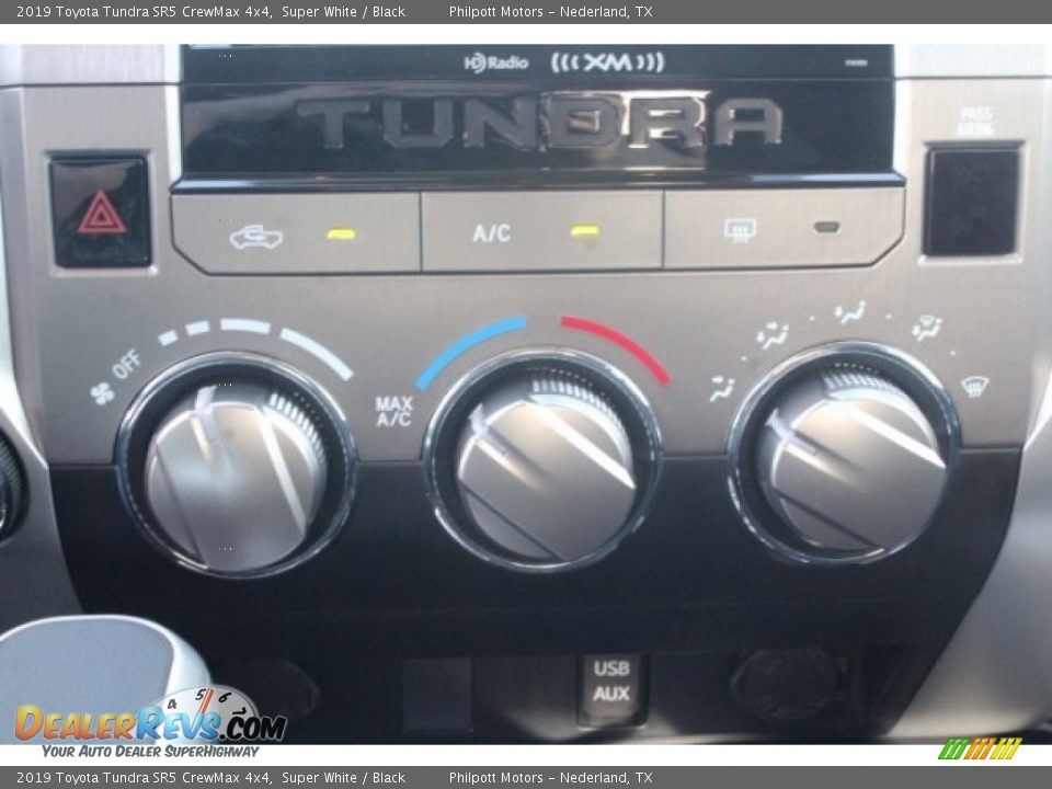 2019 Toyota Tundra SR5 CrewMax 4x4 Super White / Black Photo #13