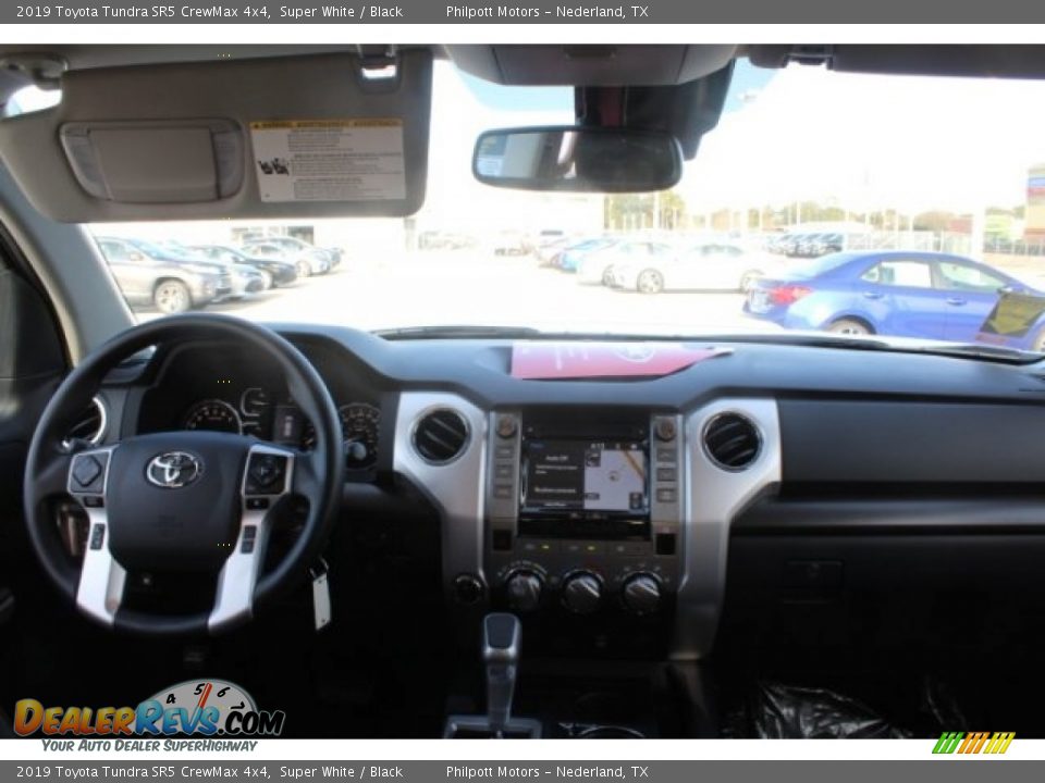 2019 Toyota Tundra SR5 CrewMax 4x4 Super White / Black Photo #18