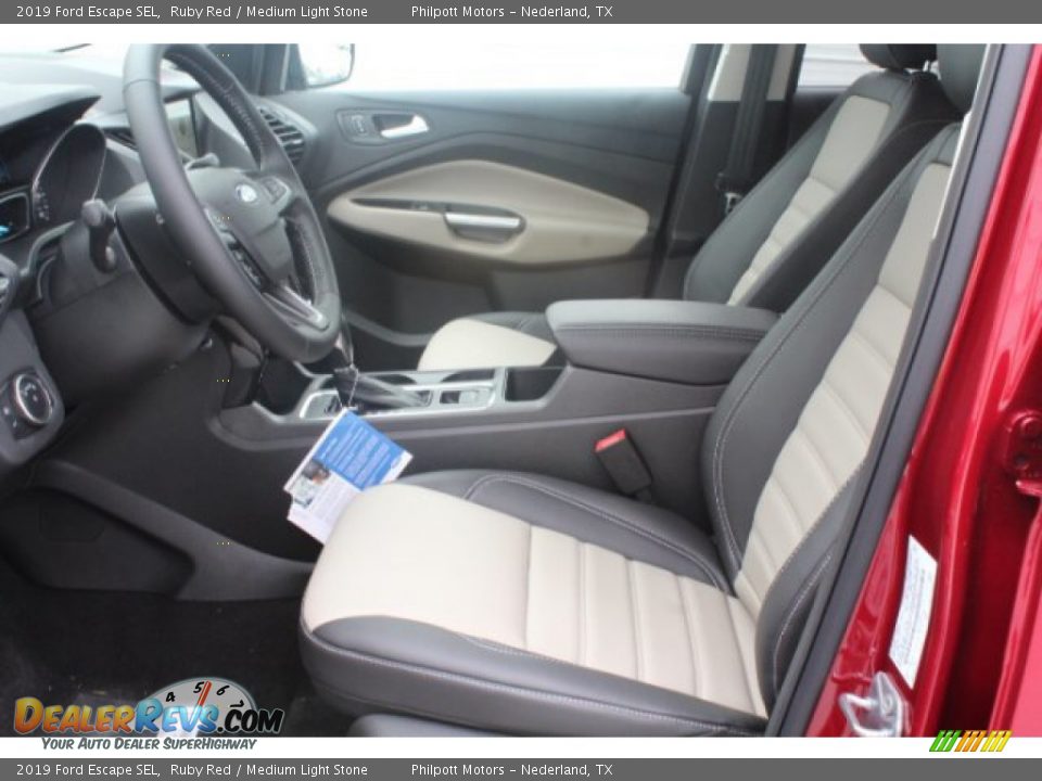 2019 Ford Escape SEL Ruby Red / Medium Light Stone Photo #10