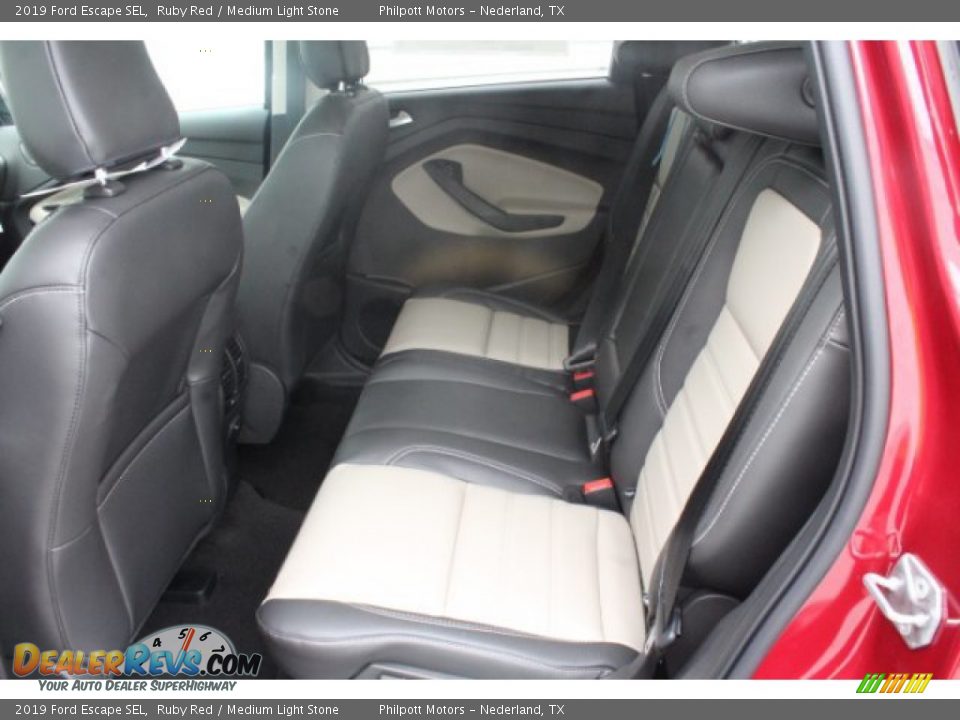 2019 Ford Escape SEL Ruby Red / Medium Light Stone Photo #18